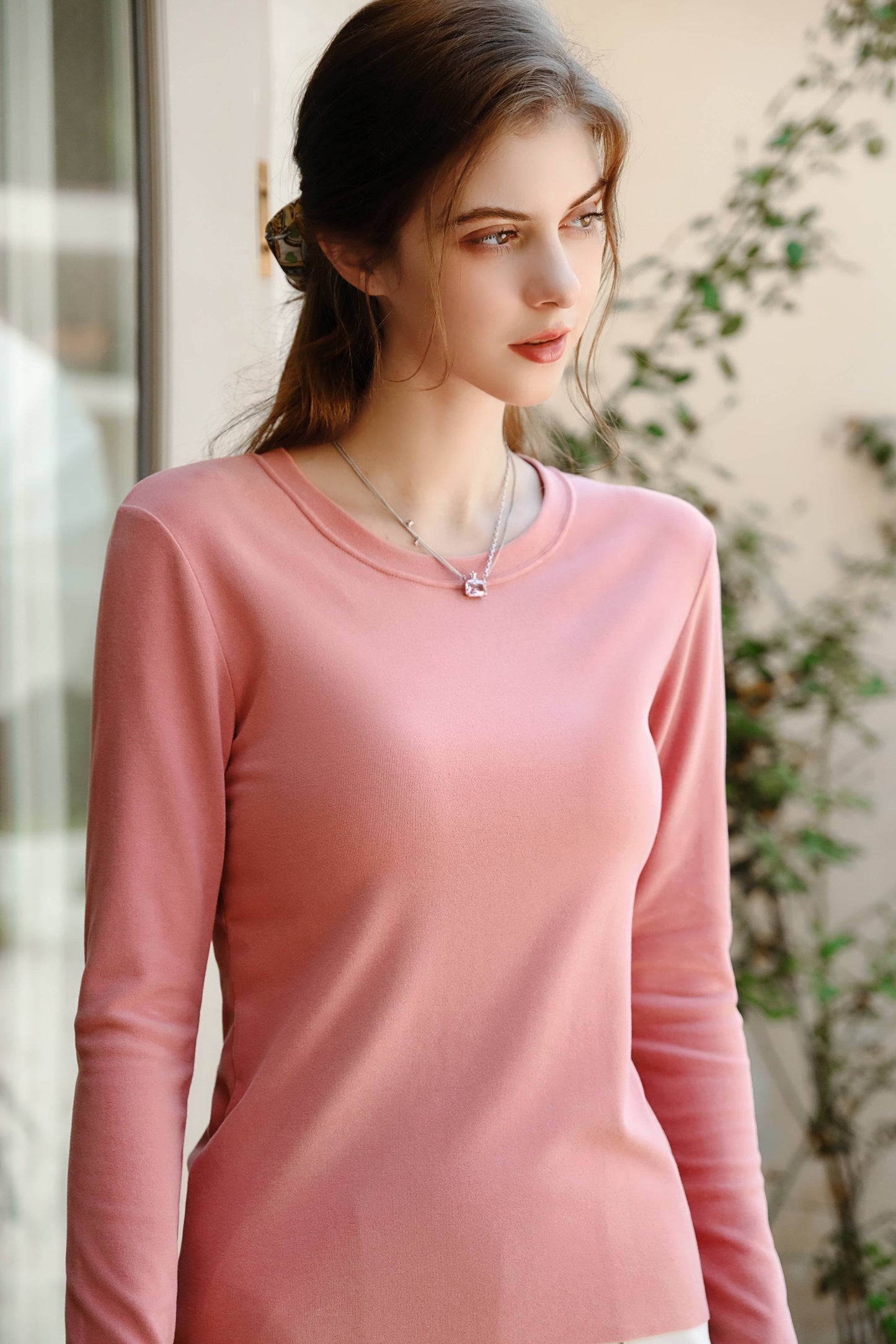 Women Cloud Feel Thin Warm Moisturizing Mulberry Silk Super Elastic Round Neck Bottoming Shirt