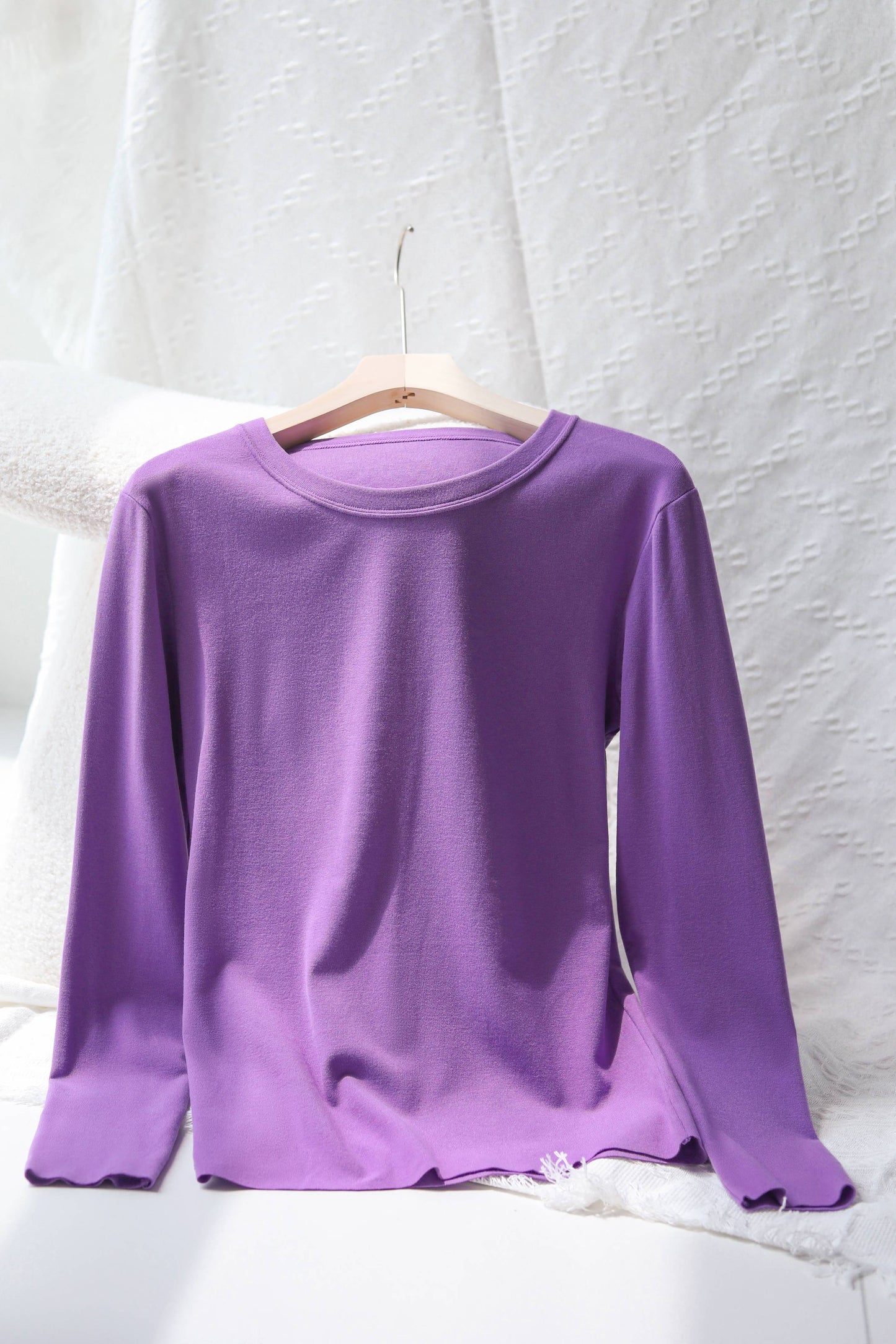 Women Cloud Feel Thin Warm Moisturizing Mulberry Silk Super Elastic Round Neck Bottoming Shirt